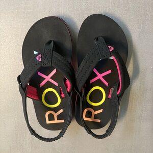 Roxy Kids' Black & Pink Logo Flip Sandals, Toddler Size 9, NWOT